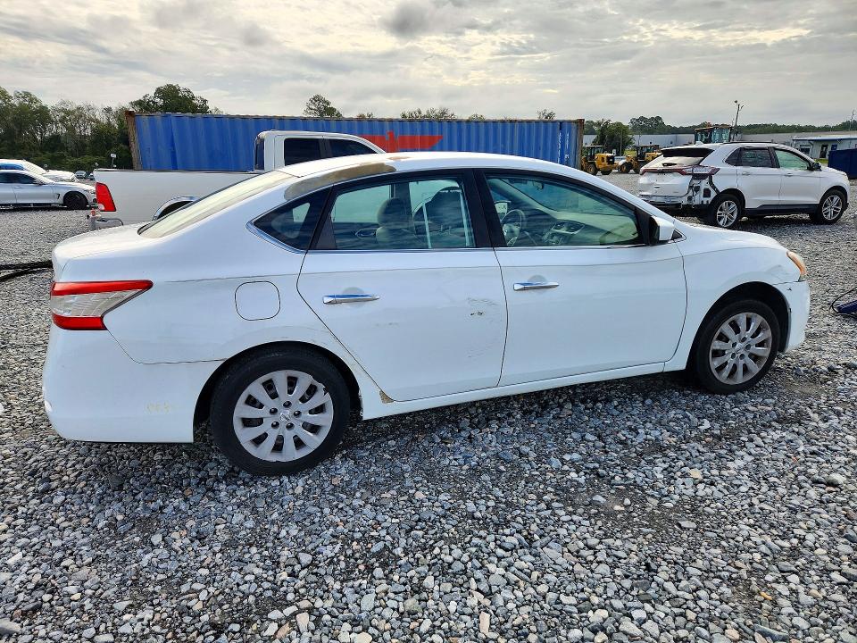 2015 Nissan Sentra მანქანა იყიდება აუქციონზე, vin: 3N1AB7AP1FY235415, აუქციონის ნომერი: 71724006