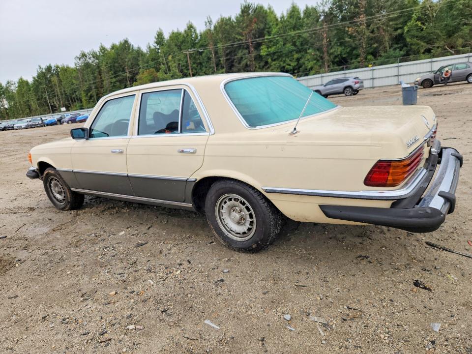 71711676 :رقم المزاد ، 11612012001353 vin ، 1978 Mercedes-benz C-class 30 مزاد بيع