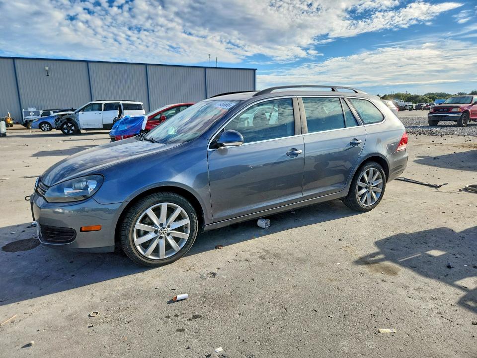 71456666 :رقم المزاد ، 3VWPL7AJ0EM606986 vin ، 2014 Volkswagen Jetta مزاد بيع