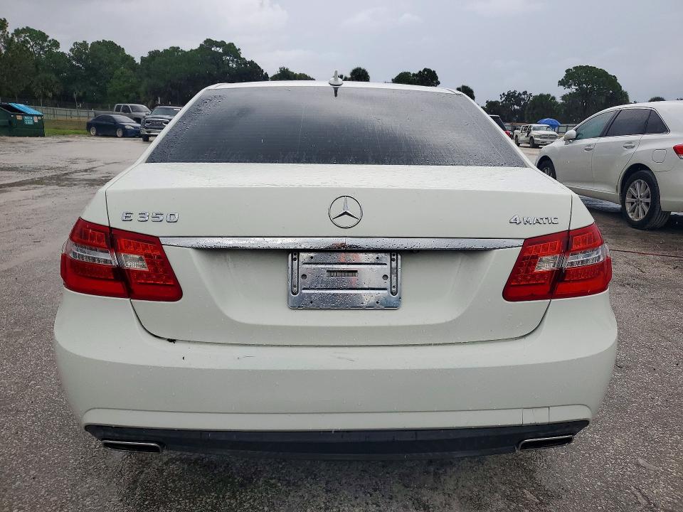 Продажа на аукционе авто 2010 Mercedes-benz E, vin: WDDHF8HB3AA145668, номер лота: 71953976