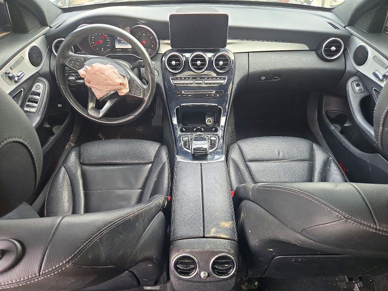 72088406 :رقم المزاد ، 55SWF4KB1JU236169 vin ، 2018 Mercedes-benz C مزاد بيع