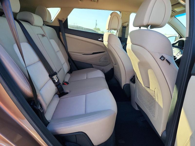 Продажа на аукционе авто 2017 Hyundai Tucson, vin: KM8J33A23HU392761, номер лота: 71943146