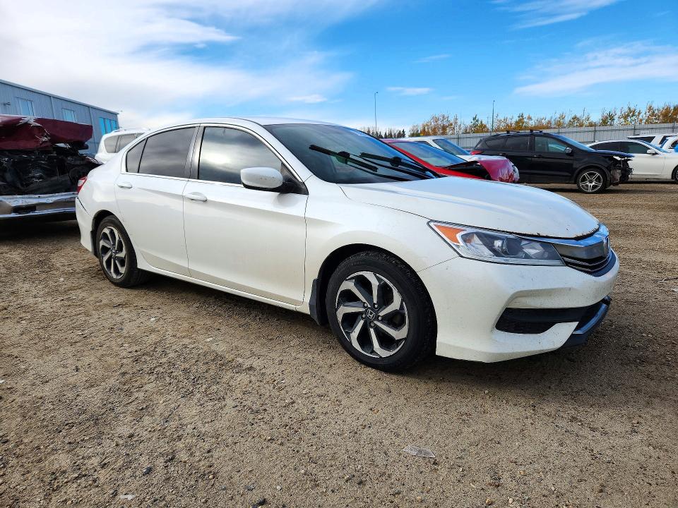 Продажа на аукционе авто 2017 Honda Accord, vin: 1HGCR2F3XHA807634, номер лота: 70351476