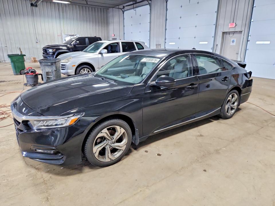 Auction sale of the 2018 Honda Accord, vin: 1HGCV1F52JA064707, lot number: 71088876