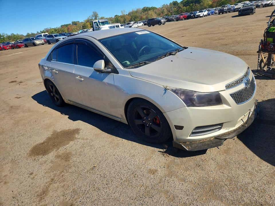 2014 Chevrolet Cruze მანქანა იყიდება აუქციონზე, vin: 1G1PC5SB8E7151189, აუქციონის ნომერი: 71697856