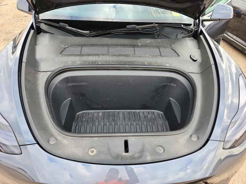 Продажа на аукционе авто 2022 Tesla Model Y, vin: 7SAYGAEE3NF519466, номер лота: 72153986