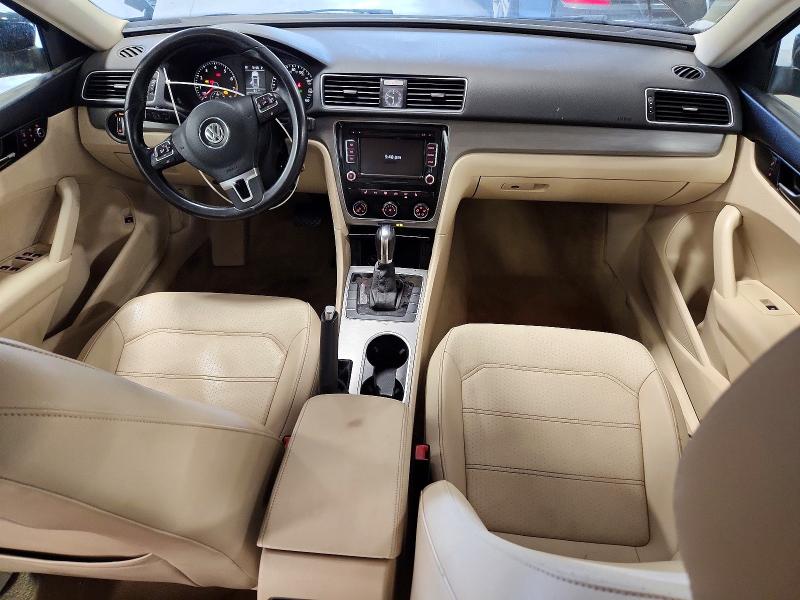 2014 Volkswagen Passat მანქანა იყიდება აუქციონზე, vin: 1VWBS7A36EC110512, აუქციონის ნომერი: 72321616