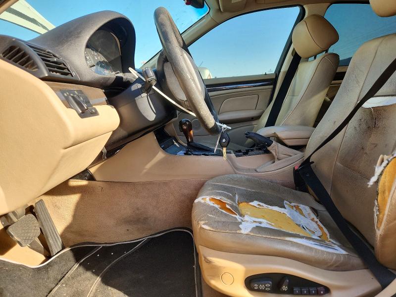 71387786 :رقم المزاد ، WBAAZ33473KP79817 vin ، 2003 Bmw 325 مزاد بيع