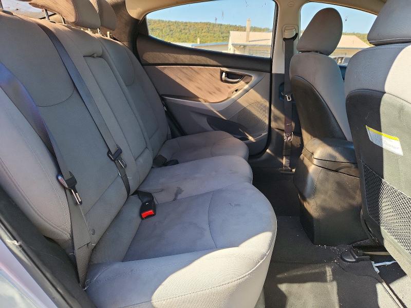 2015 Hyundai Elantra მანქანა იყიდება აუქციონზე, vin: 5NPDH4AE4FH622799, აუქციონის ნომერი: 72146076