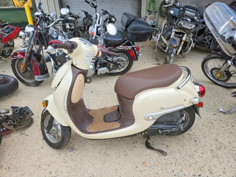 Продажа на аукционе авто 2022 Honda Ncw50, vin: JH2AF7715NK500586, номер лота: 70449436