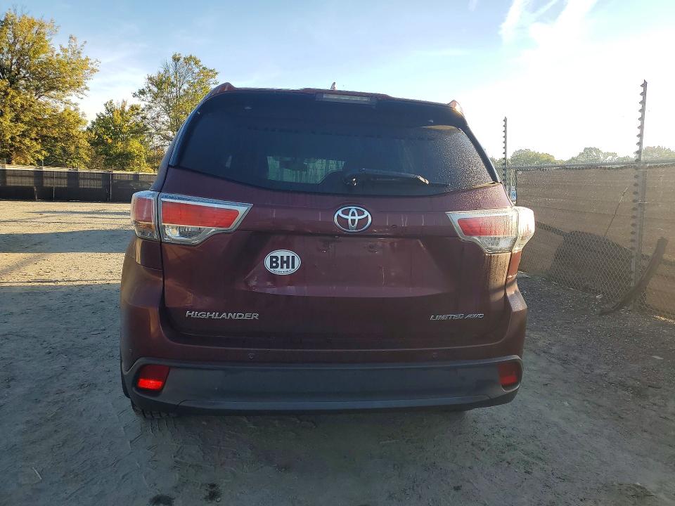 Продажа на аукционе авто 2015 Toyota Highlander, vin: 5TDDKRFH9FS124755, номер лота: 71206966