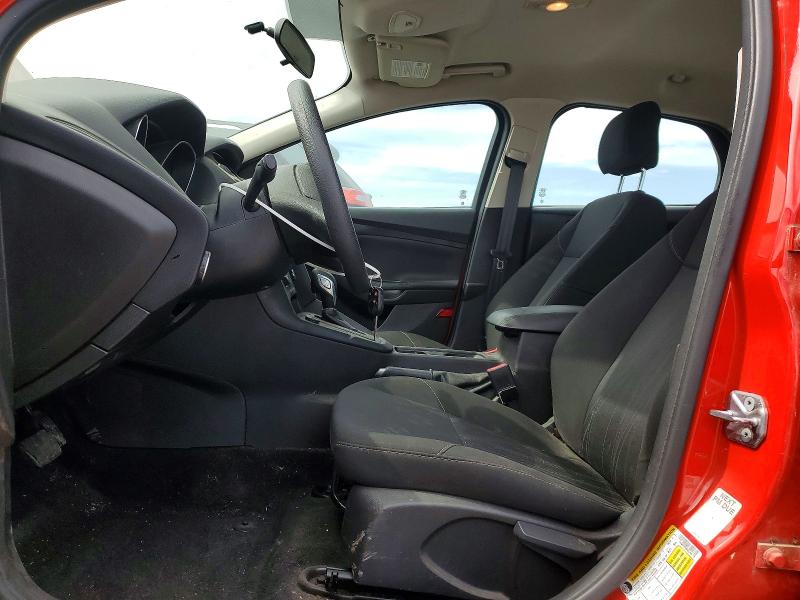 71504676 :رقم المزاد ، 1FADP3K26HL285770 vin ، 2017 Ford Focus مزاد بيع