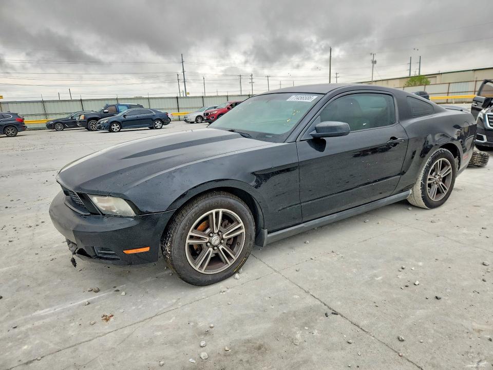 71456586 :رقم المزاد ، 1ZVBP8AN3A5128165 vin ، 2010 Ford Mustang مزاد بيع