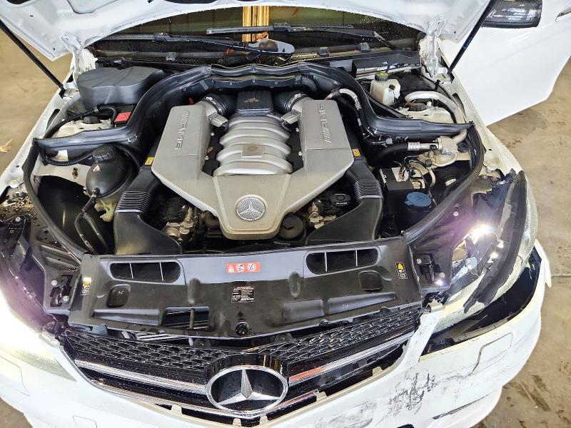 2014 Mercedes-benz C მანქანა იყიდება აუქციონზე, vin: WDDGF7HB4EA900676, აუქციონის ნომერი: 72028376