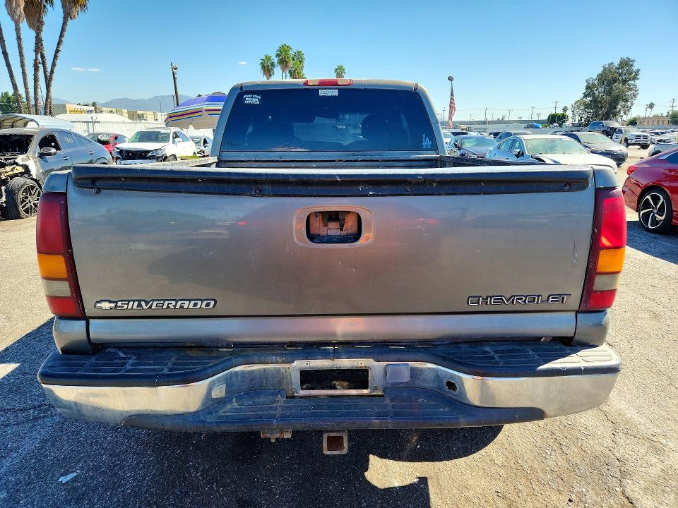 71041746 :رقم المزاد ، 2GCEC19V811379823 vin ، 2001 Chevrolet Silverado مزاد بيع