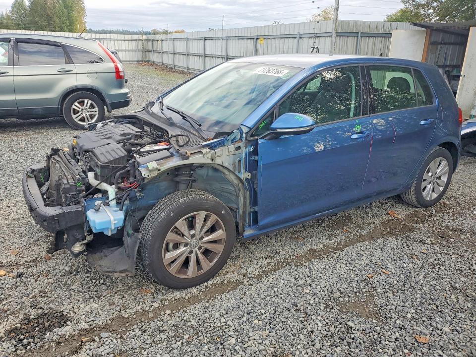 71263766 :رقم المزاد ، 3VW2A7AU2FM098323 vin ، 2015 Volkswagen Golf مزاد بيع