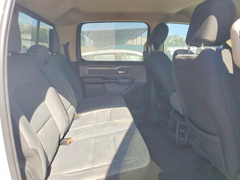 70916256 :رقم المزاد ، 1C6SRFFT9LN295603 vin ، 2020 Ram 1500 مزاد بيع