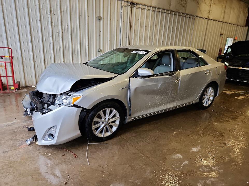 Auction sale of the 2014 Toyota Camry Hybrid, vin: 4T1BD1FK5EU102059, lot number: 70802116