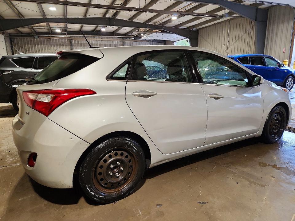 71292796 :رقم المزاد ، KMHD35LH4HU350108 vin ، 2017 Hyundai Elantra Gt مزاد بيع