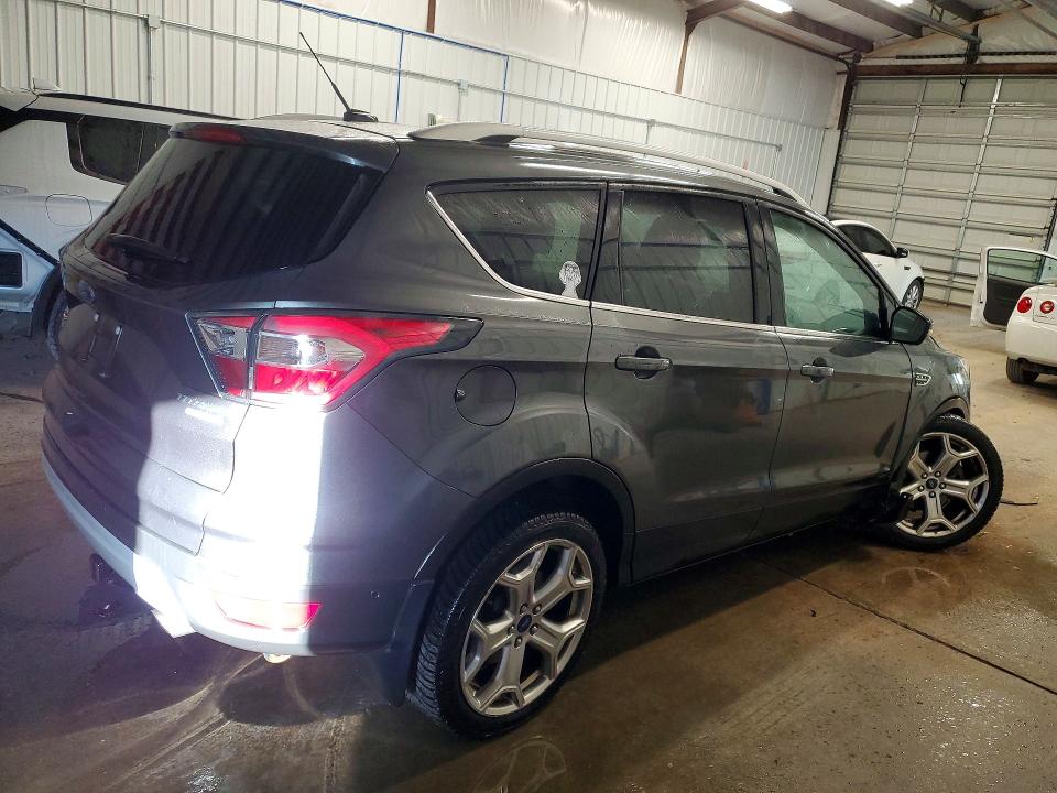 Продажа на аукционе авто 2017 Ford Escape, vin: 1FMCU9J93HUA78713, номер лота: 71568186