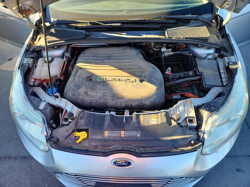 Продажа на аукционе авто 2013 Ford Focus, vin: 1FADP3R41DL139858, номер лота: 73101356