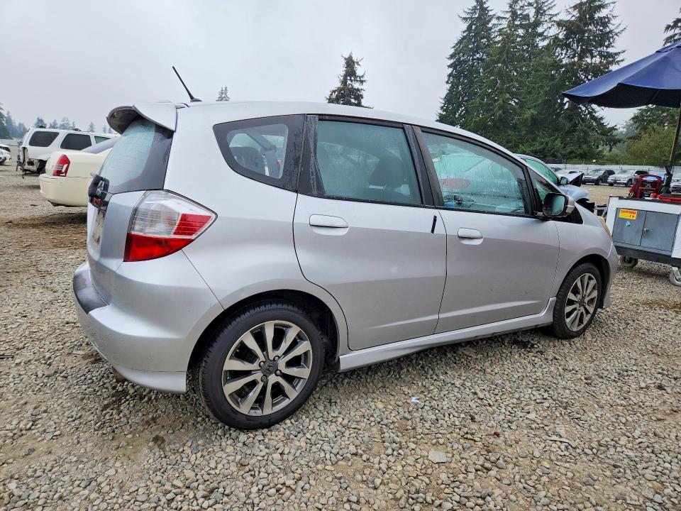Aukcja sprzedaży 2013 Honda Fit, vin: JHMGE8H56DC027821, numer aukcji: 71593256