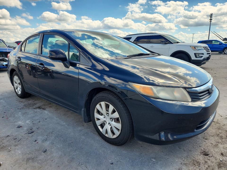 72846186 :رقم المزاد ، 19XFB2F58CE011715 vin ، 2012 Honda Civic مزاد بيع