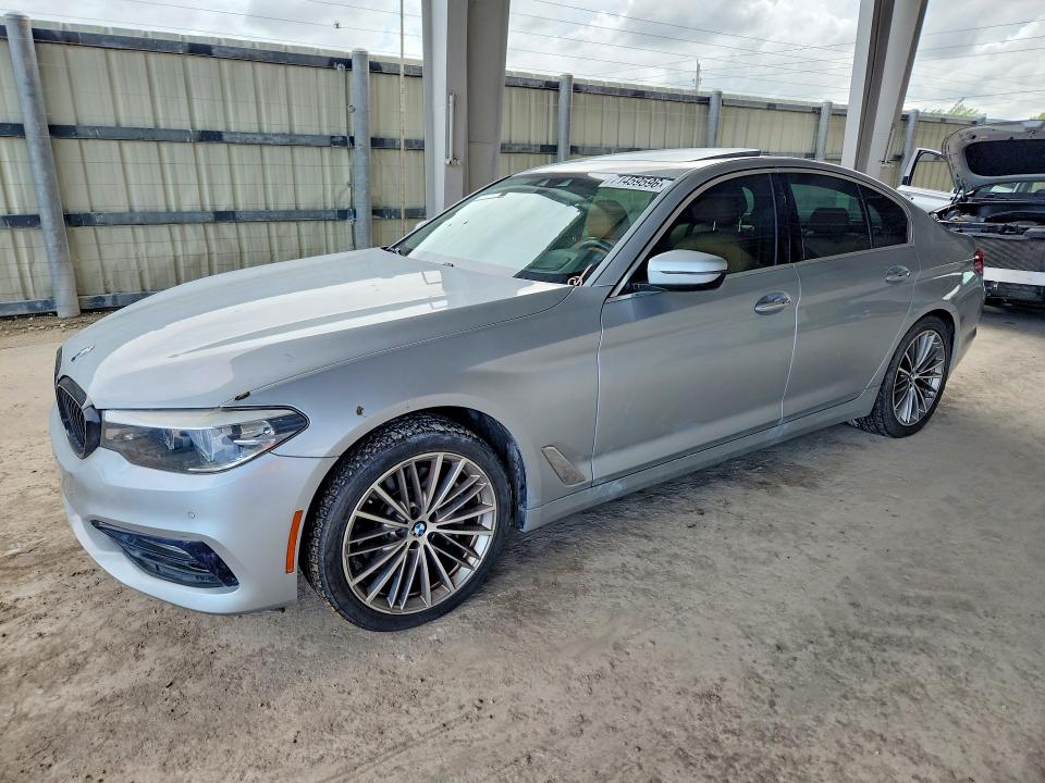 71459596 :رقم المزاد ، WBAJA5C54JWA38500 vin ، 2018 Bmw 530 مزاد بيع
