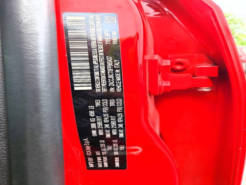 2015 Jeep Renegade მანქანა იყიდება აუქციონზე, vin: ZACCJBCT0FPB65437, აუქციონის ნომერი: 70331296