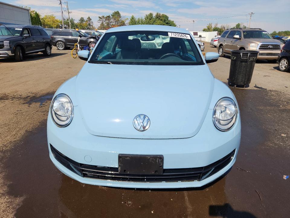 2014 Volkswagen Beetle მანქანა იყიდება აუქციონზე, vin: 3VWJ17AT3EM666421, აუქციონის ნომერი: 71235826