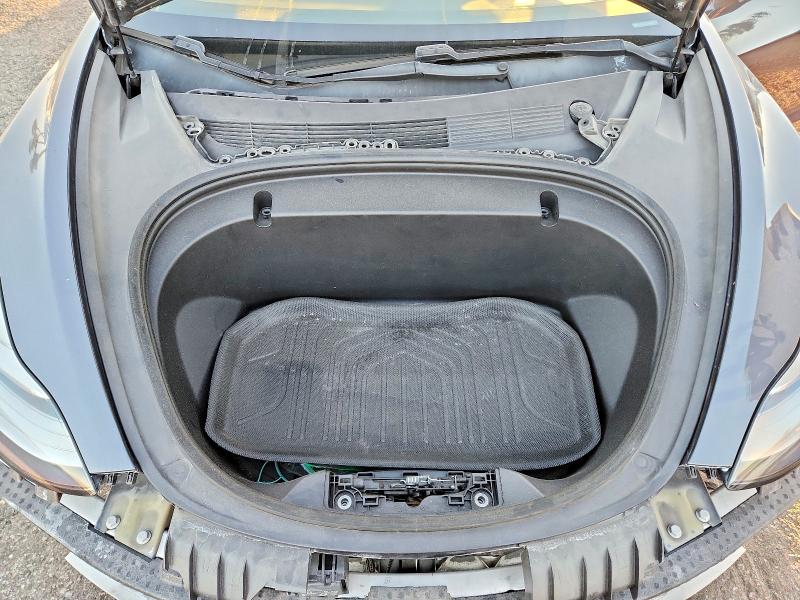 2020 Tesla Model 3 მანქანა იყიდება აუქციონზე, vin: 5YJ3E1EBXLF649583, აუქციონის ნომერი: 71477976