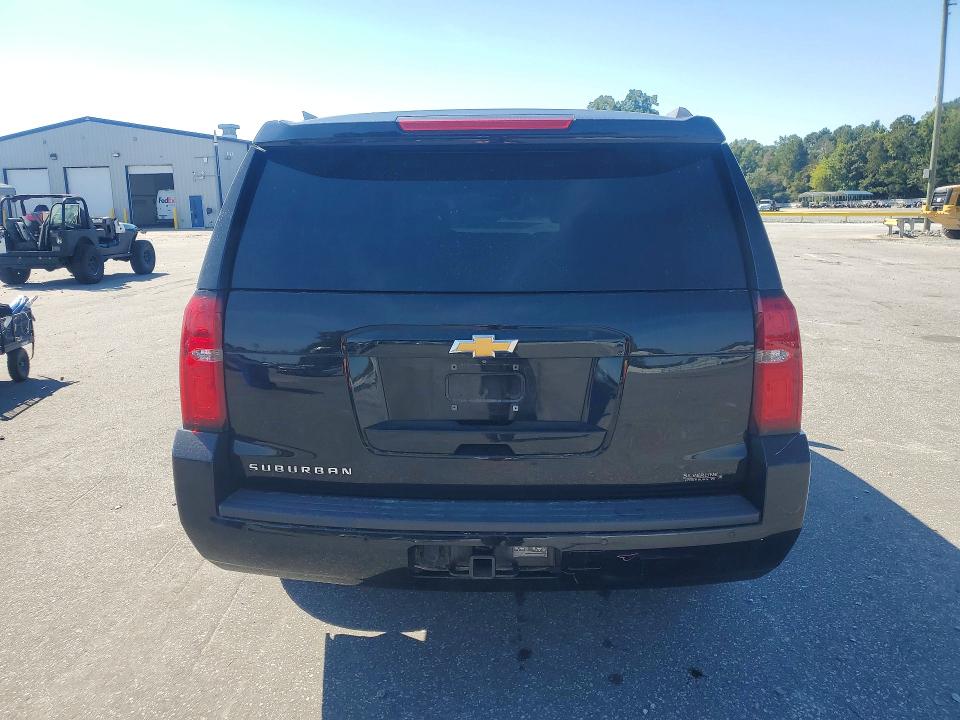71076166 :رقم المزاد ، 1GNSKHKC1JR105711 vin ، 2018 Chevrolet Suburban مزاد بيع