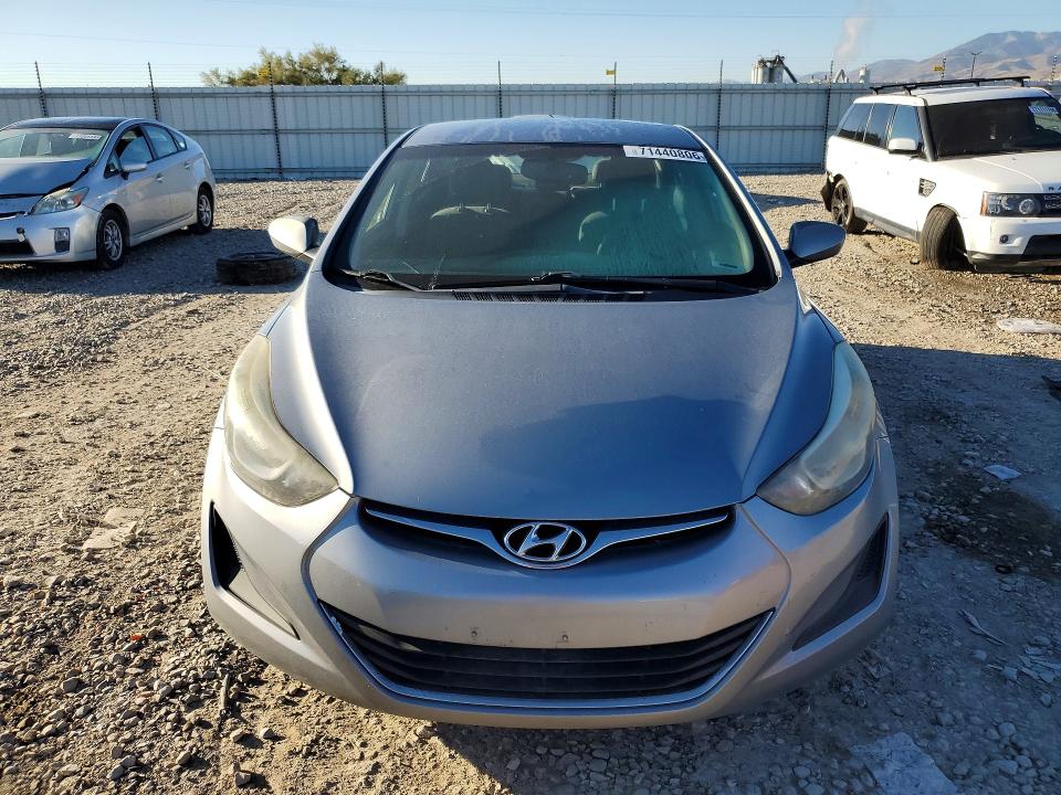 Продажа на аукционе авто 2016 Hyundai Elantra, vin: 5NPDH4AE4GH672426, номер лота: 71440806