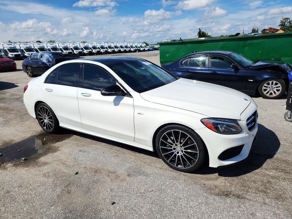72113976 :رقم المزاد ، 55SWF4JB2HU198656 vin ، 2017 Mercedes-benz C مزاد بيع