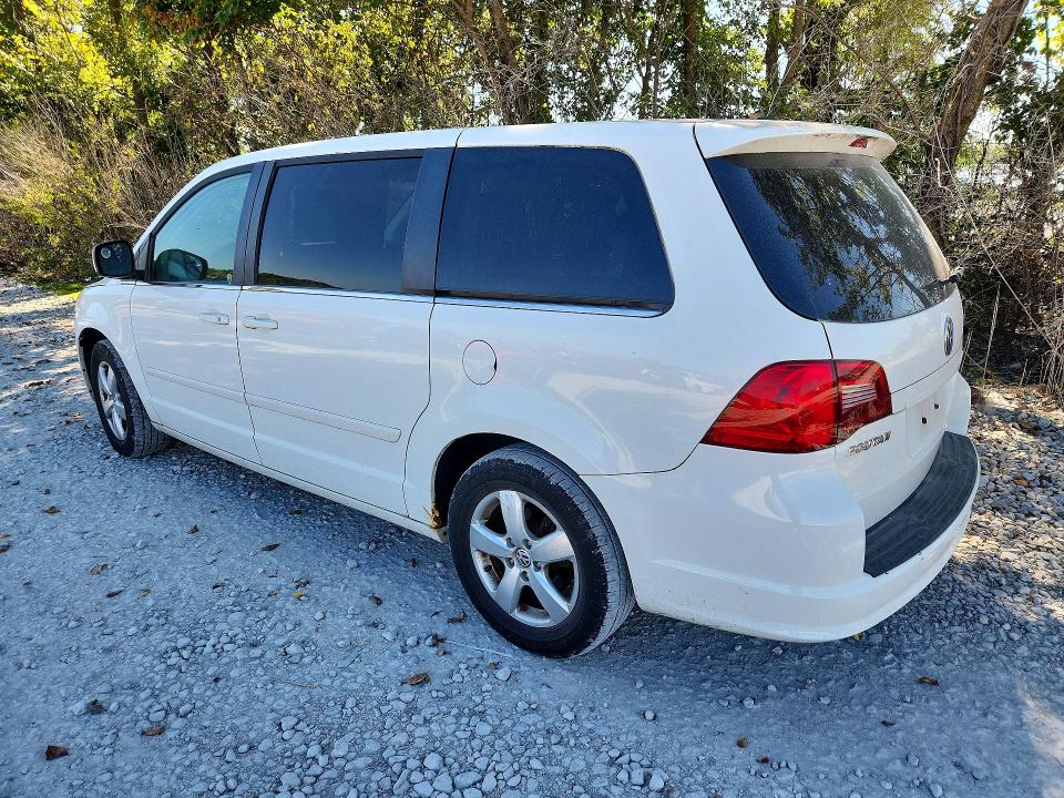 Aukcja sprzedaży 2010 Volkswagen Routan, vin: 2V4RW3D12AR294640, numer aukcji: 72490676