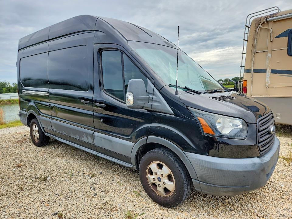 69925046 :رقم المزاد ، 1FTYR2XMXJKB30953 vin ، 2018 Ford Transit مزاد بيع