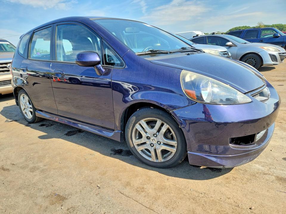 Продажа на аукционе авто 2008 Honda Fit, vin: JHMGD38648S074243, номер лота: 71092366