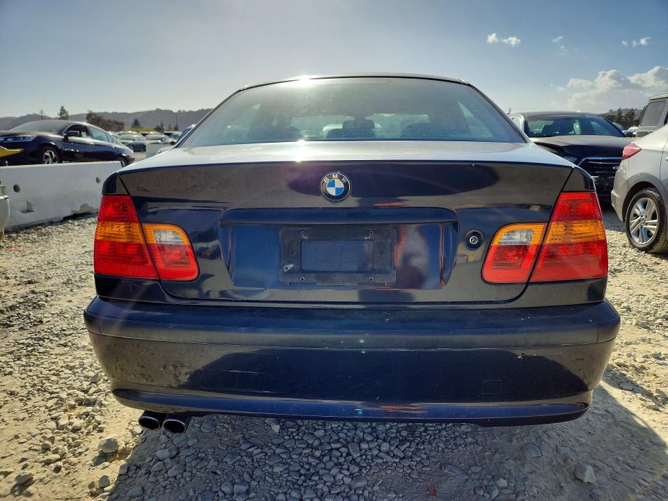 2003 Bmw 325 მანქანა იყიდება აუქციონზე, vin: WBAAZ33453PH33070, აუქციონის ნომერი: 72940096