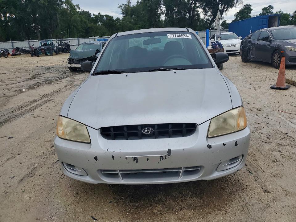 2001 Hyundai Accent მანქანა იყიდება აუქციონზე, vin: KMHCG45CX1U243727, აუქციონის ნომერი: 71768086