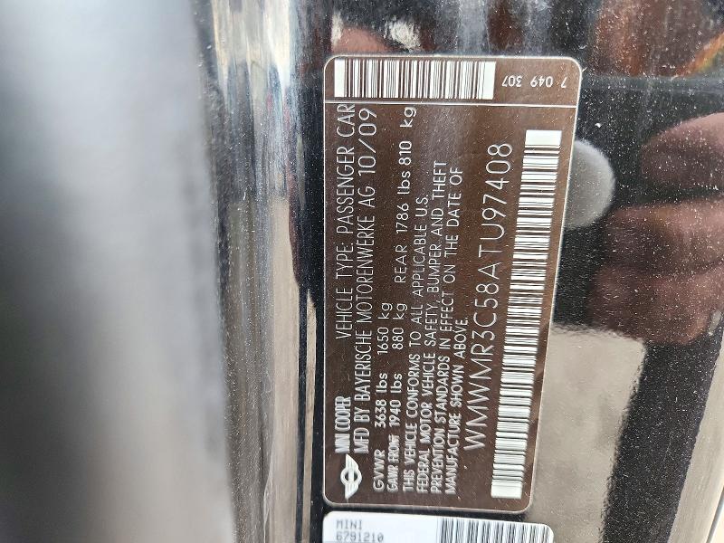 73169816 :رقم المزاد ، WMWMR3C58ATU97408 vin ، 2010 Mini Cooper مزاد بيع