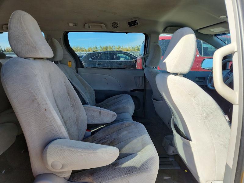 Продажа на аукционе авто 2014 Toyota Sienna, vin: 5TDKK3DC7ES502954, номер лота: 69413026