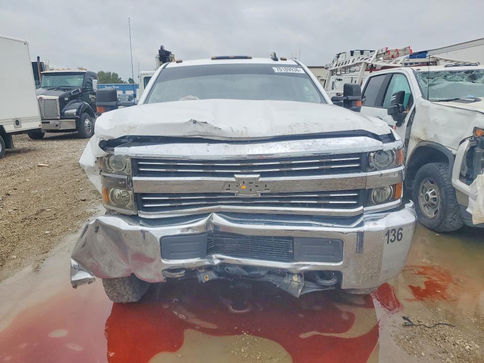 Продажа на аукционе авто 2016 Chevrolet Silverado, vin: 1GB4KZC88GF165176, номер лота: 70189936