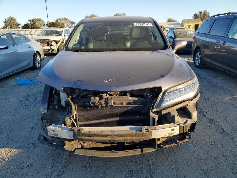 Auction sale of the 2017 Acura Rdx, vin: 5J8TB3H32HL007843, lot number: 71990656