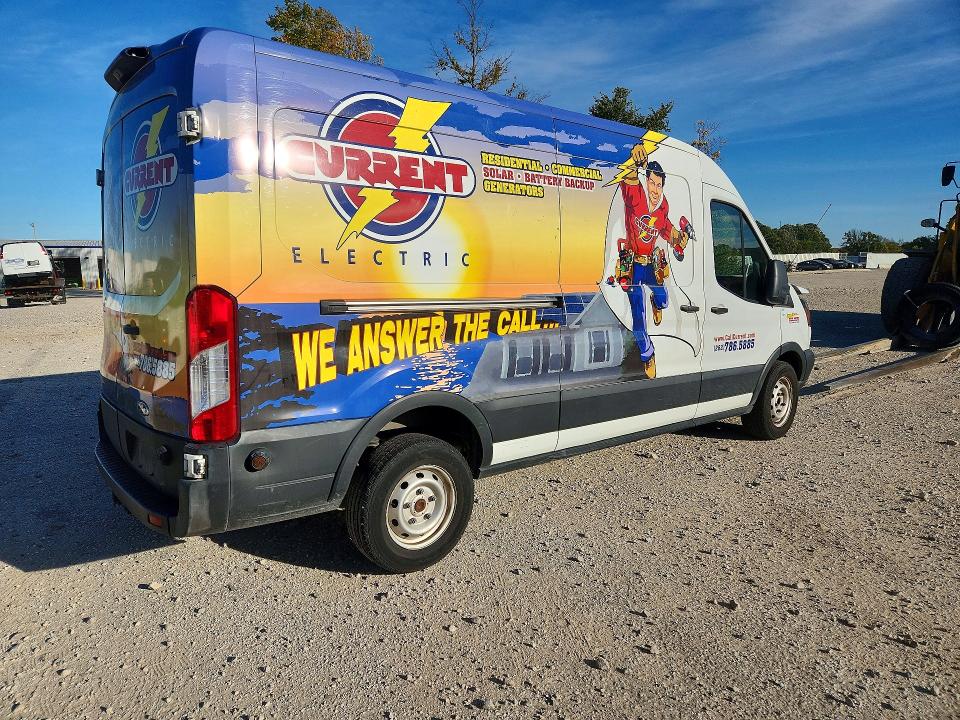 72122076 :رقم المزاد ، 1FTYR2CM4KKB65379 vin ، 2019 Ford Transit مزاد بيع