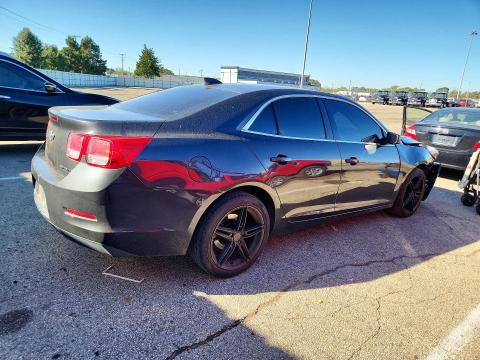 72118376 :رقم المزاد ، 1G11C5SL6FF331759 vin ، 2015 Chevrolet Malibu مزاد بيع