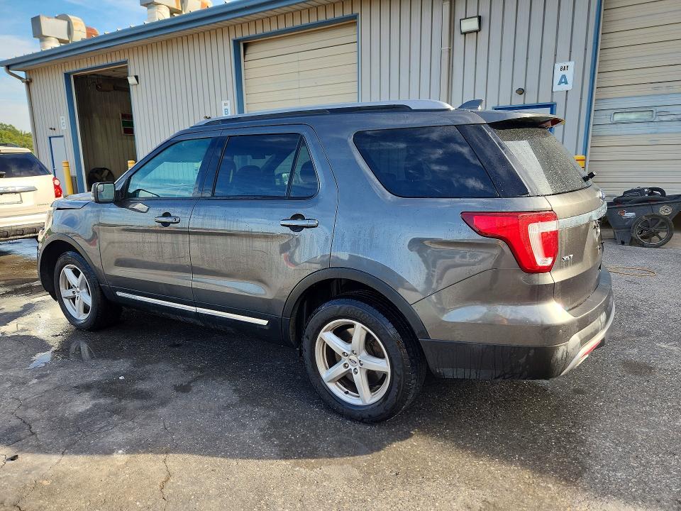 71181866 :رقم المزاد ، 1FM5K8D80HGD50354 vin ، 2017 Ford Explorer مزاد بيع