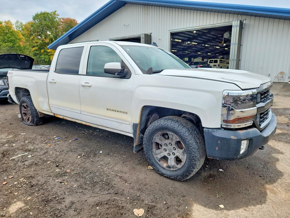 Продаж на аукціоні авто 2016 Chevrolet Silverado, vin: 3GCUKREC7GG104204, номер лоту: 70885396