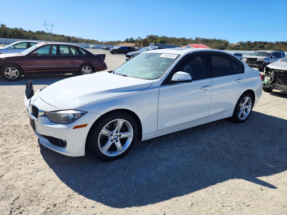 2014 Bmw 328 მანქანა იყიდება აუქციონზე, vin: WBA3D3C54EK154861, აუქციონის ნომერი: 72436496