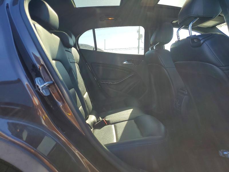70502516 :رقم المزاد ، WDCTG4EB8GJ205378 vin ، 2016 Mercedes-benz Gla مزاد بيع