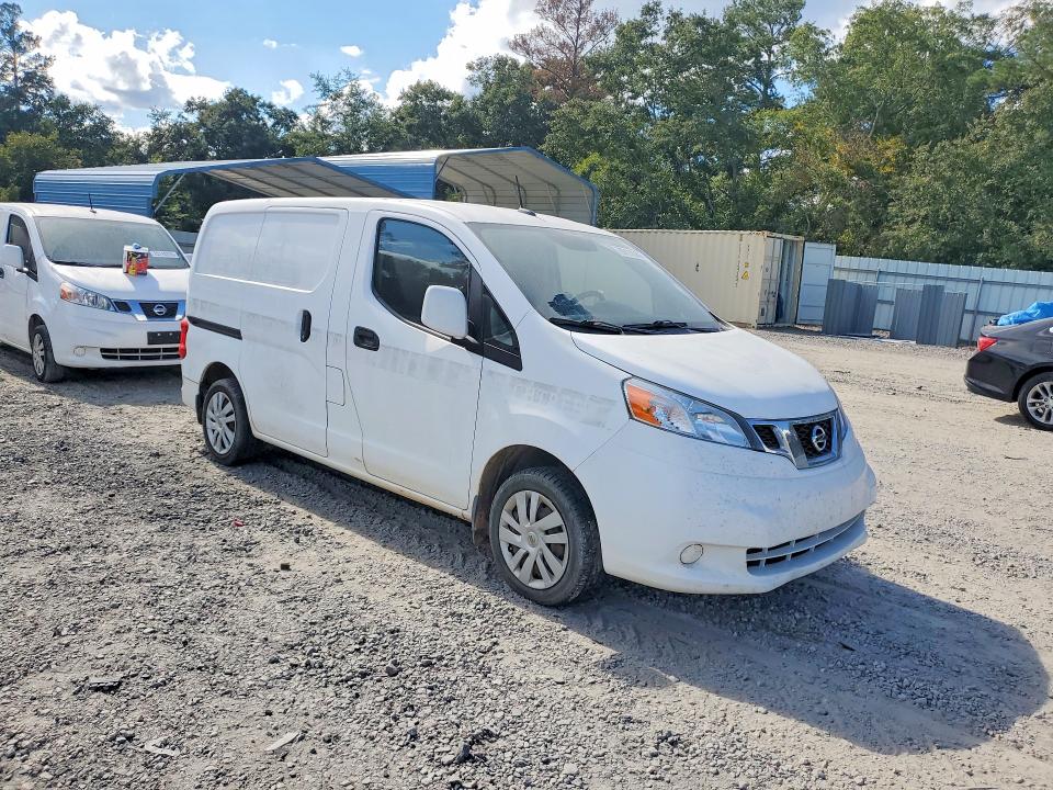 70111086 :رقم المزاد ، 3N6CM0KN2JK697897 vin ، 2018 Nissan Nv200 مزاد بيع